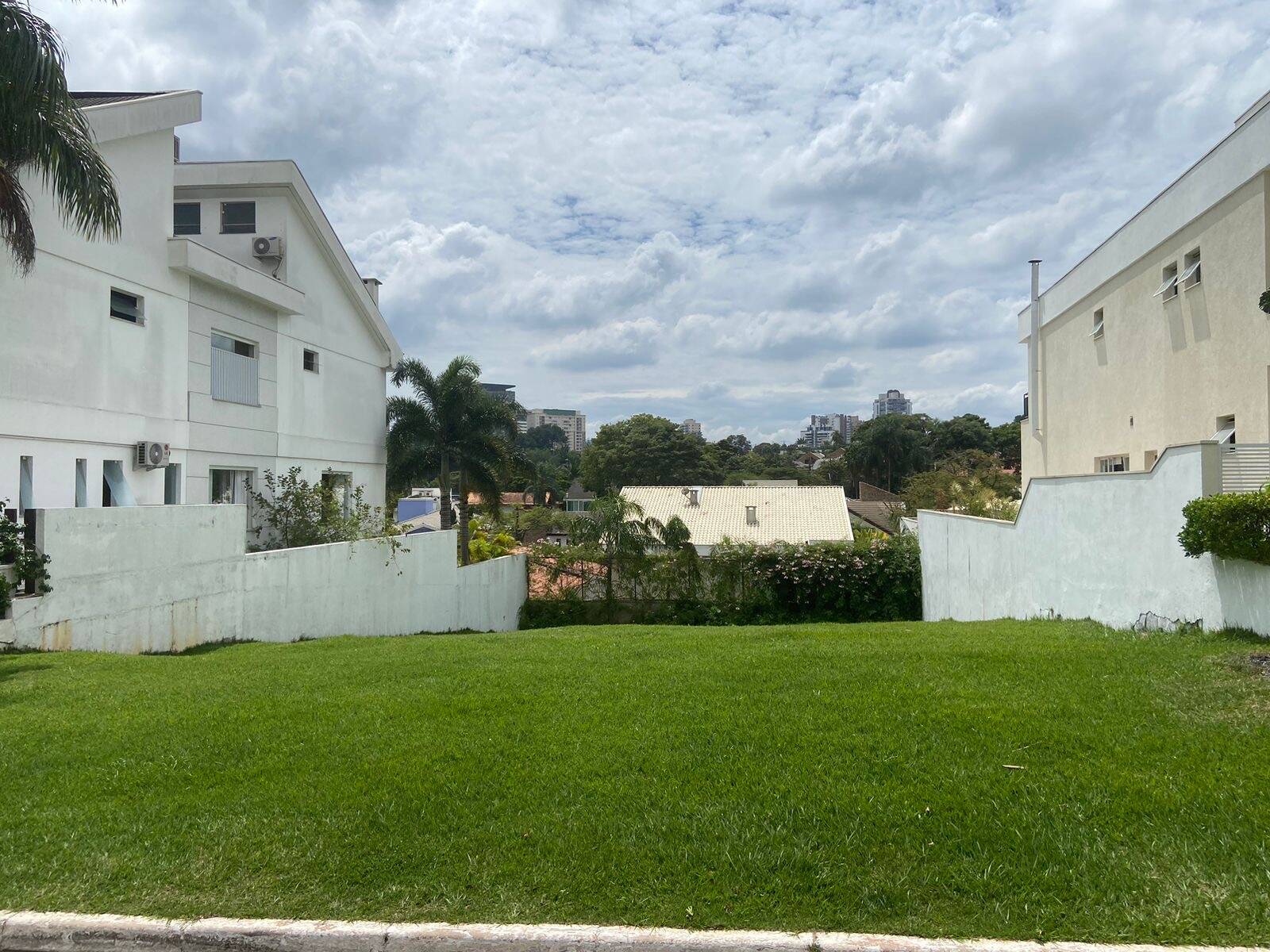 #TER820 - Área para Venda em Barueri - SP