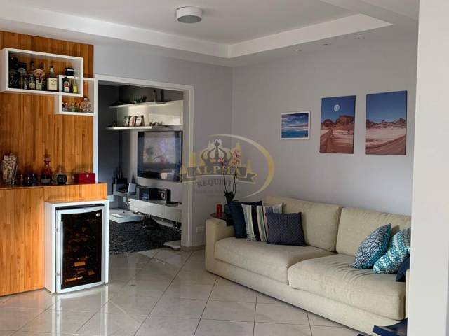 Casa para Venda em Santana de Parnaíba - 5