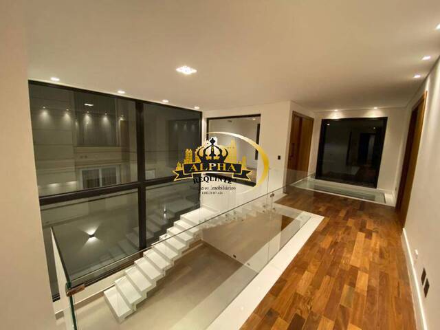 Casa em condomínio para Venda em Centro Comercial Jubran - 1