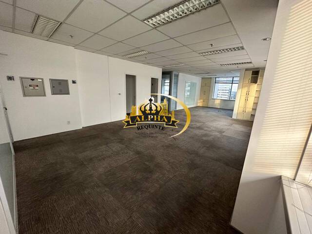 Sala para Locação em Alphaville - 15