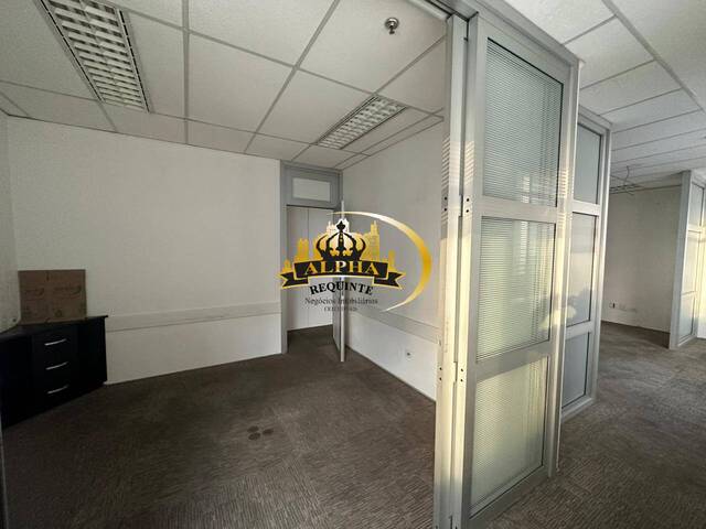 Sala para Locação em Alphaville - 17