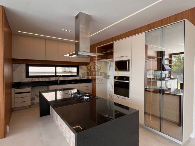 Casa para Venda em Santana de Parnaíba - 4