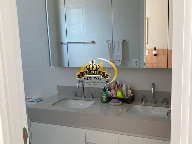 Casa em condomínio para Venda em Tamboré - 4