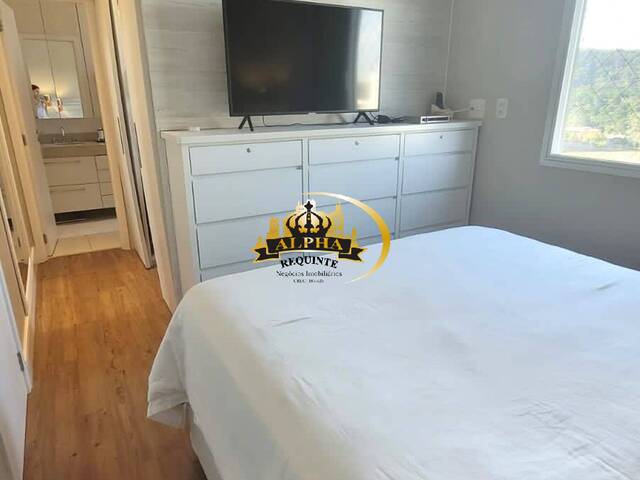 Apartamento para Venda em Santana de Parnaíba - 5