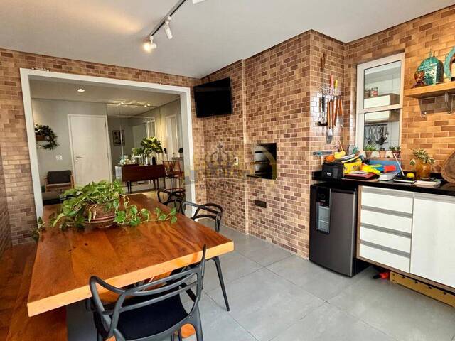 Venda em Dezoito do Forte Empresarial/Alphaville. - Barueri