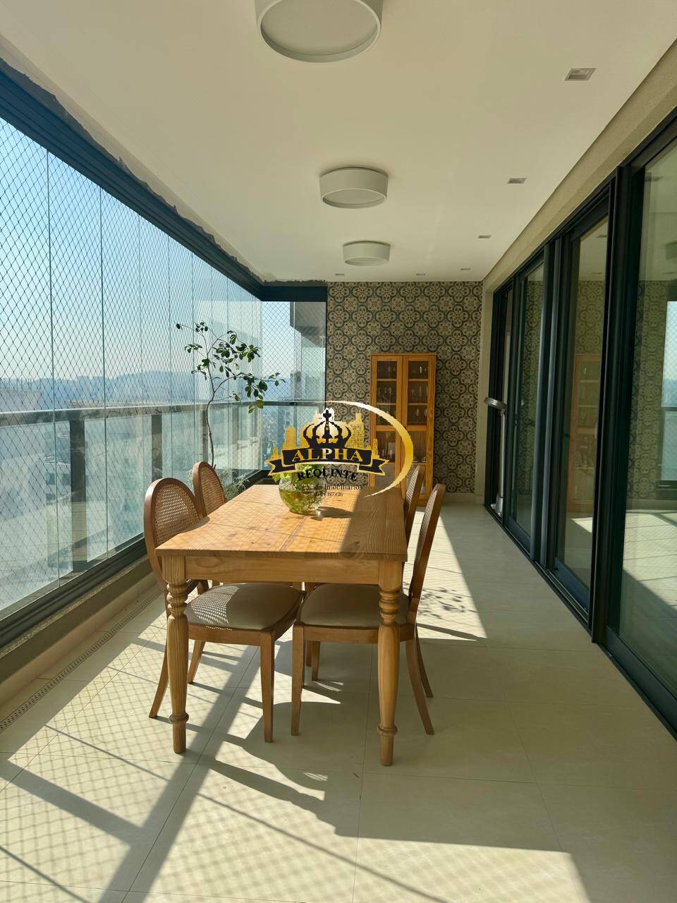 Apartamento, 4 quartos, 281 m² - Foto 1