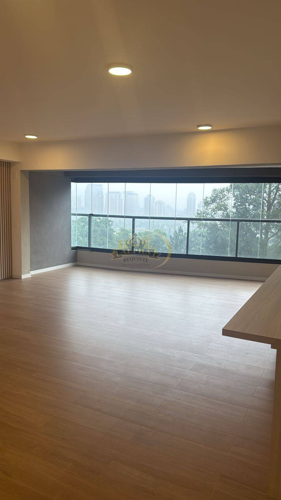 Apartamento, 3 quartos, 124 m² - Foto 1