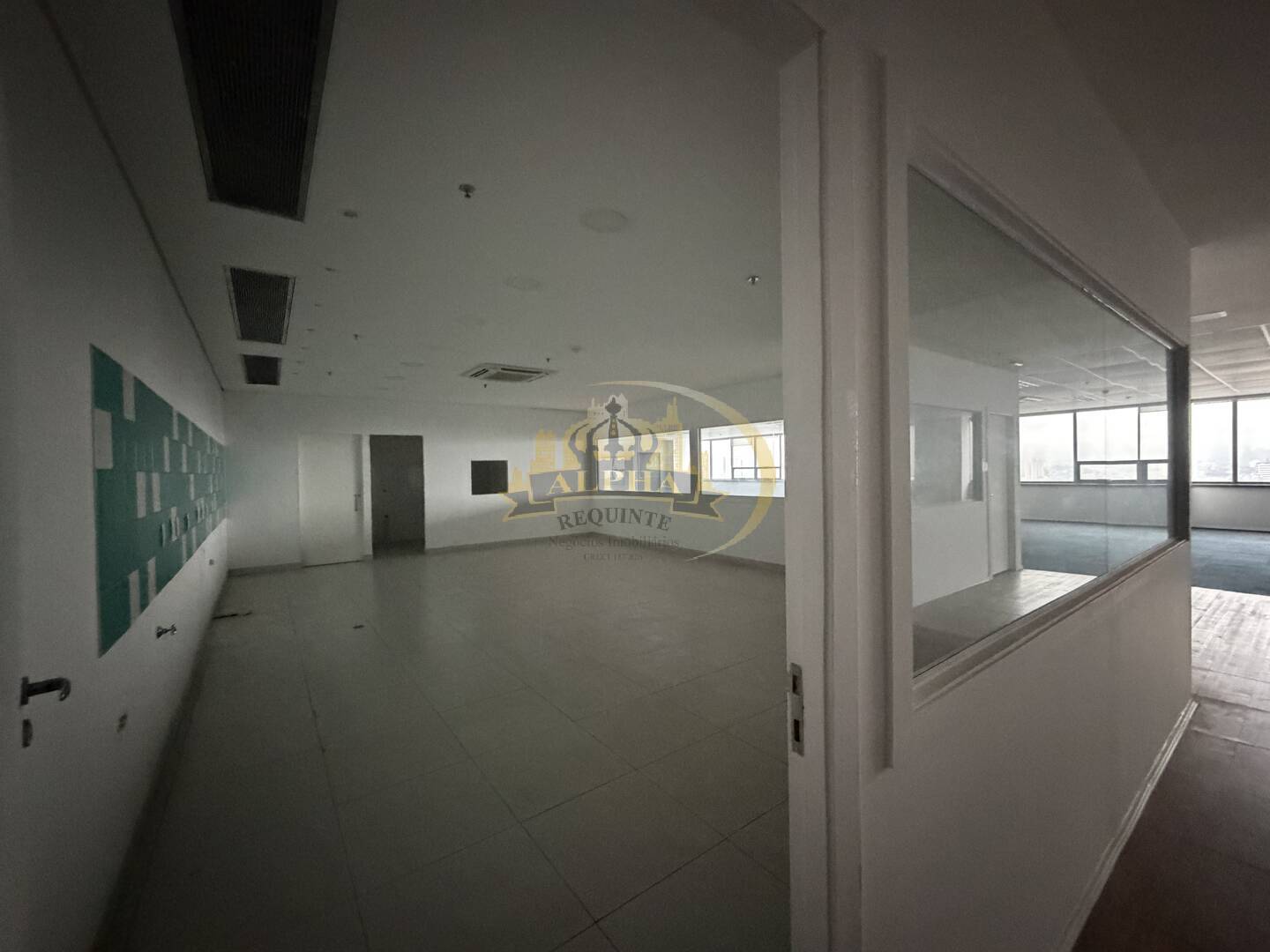 Sala-Conjunto, 1298 m² - Foto 19