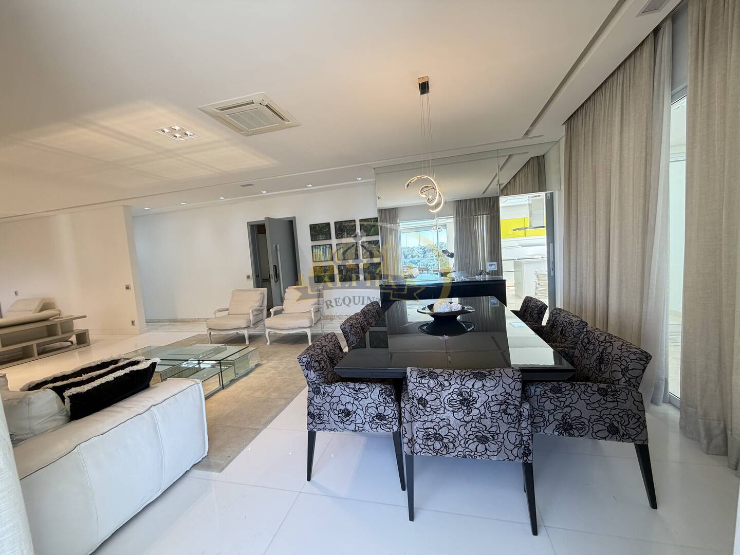 Apartamento, 3 quartos, 320 m² - Foto 37